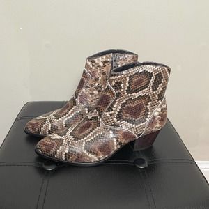 Never Worn Leather ASH Snakeskin Embossed Booties Ankle Boots Size 36 (6)